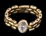 טבעת זהב 14K, חישוק מתפצל, מעוטר בעבודת זהב מדהימה ומשובץ אבן