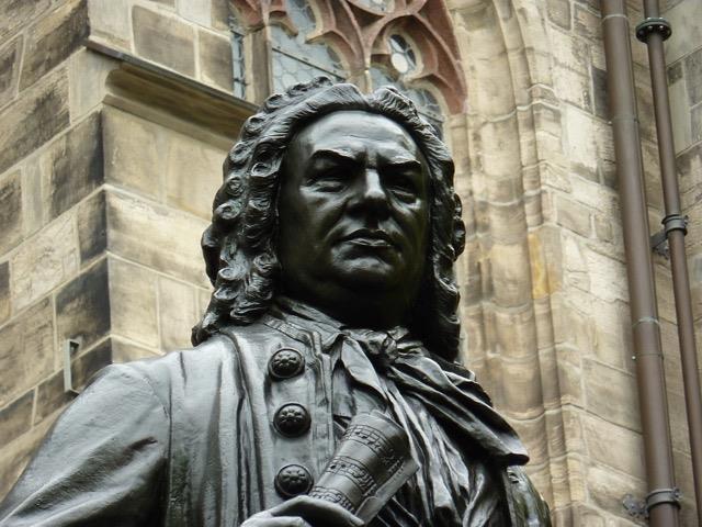 יוהאן סבסטיאן באך פעל כאחראי על חיי המוזיקה בכנסיות של לייפציג ב 27 השנים האחרונות לחייו, ובה חיבר כמה מיצירותיו הנשגבות ביותר.