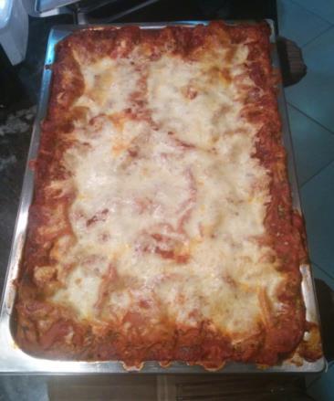 Spinach/Mushroom lasagna (Serves 15-20) Your choice of spinach or mushroom lasagna made with low fat cottage cheese and a flavorful tomato sauce with a