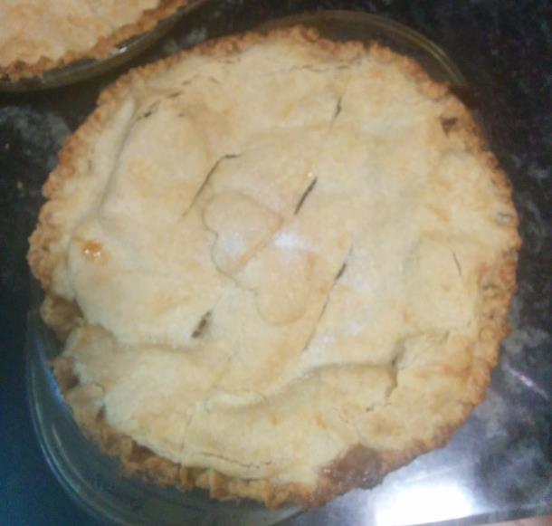 מתאים ל- 20 15 / סועדים 175 NIS / 145 NIS Apple pie (vegan) Tart granny smith