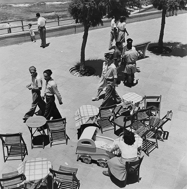 Tel Aviv beach, 1948 The
