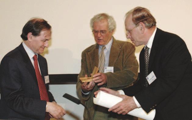 א' בניסן תשס"ה (10 באפריל 2005) ההרצאה השנתית ע"ש אלברט איינשטיין Prof.