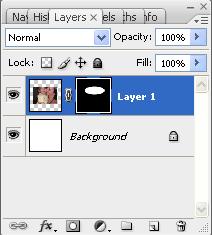 Add layer mask בשכבת התמונה ניתן לראות שהתמונה מקושרת בלינק לריבוע המכיל חלק שחור = מוסתר, חלק לבן = גלוי, של התמונה (שחור תמיד יסתיר, לבן תמיד יגלה).