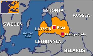 1 רקע כללי רפובליקת לטביה הינה מדינה אירופאית הממוקמת לחופו המזרחי של הים הבלטי. לטביה גובלת באסטוניה מצפון, ברוסיה ובבלרוס ממזרח, ובליטא מדרום. שטחה של המדינה עולה על 64.6 אלף קמ"ר וחיים בה כ- 2.