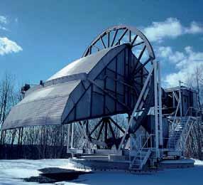 השופר של הולמדל אנטנת השופר של הולמדל היא מבנה מתכתי מאלומיניום שאורכו הכולל הוא 50 רגל ומשקלו כ- 18 טון.