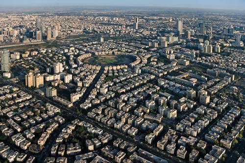 טבע עירוני במחוז ת"א במרכז הארץ, האזור המאוכלס בישראל, חיים בממוצע 1,937 בני אדם על קמ"ר. במחוז הדרום הצפיפות היא רק של 70 נפש לקמ"ר.