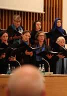 Interreligiöser Chor Frankfurt Seit 2012 hat sich der Chor zu insgesamt sieben interreligiösen Projekten zusammengefunden.