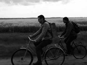 Book Smugglers Ireland, 2010 / 73 Minutes English, Lithuanian, Russian, Hebrew subtitles מבריחי הספרים אירלנד, 73 / 2010 דקות אנגלית, ליטאית, רוסית, תרגום לעברית ספרות ושירה / תיעודי Director: