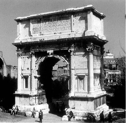 ע"ג שער טיטוס ברומא.