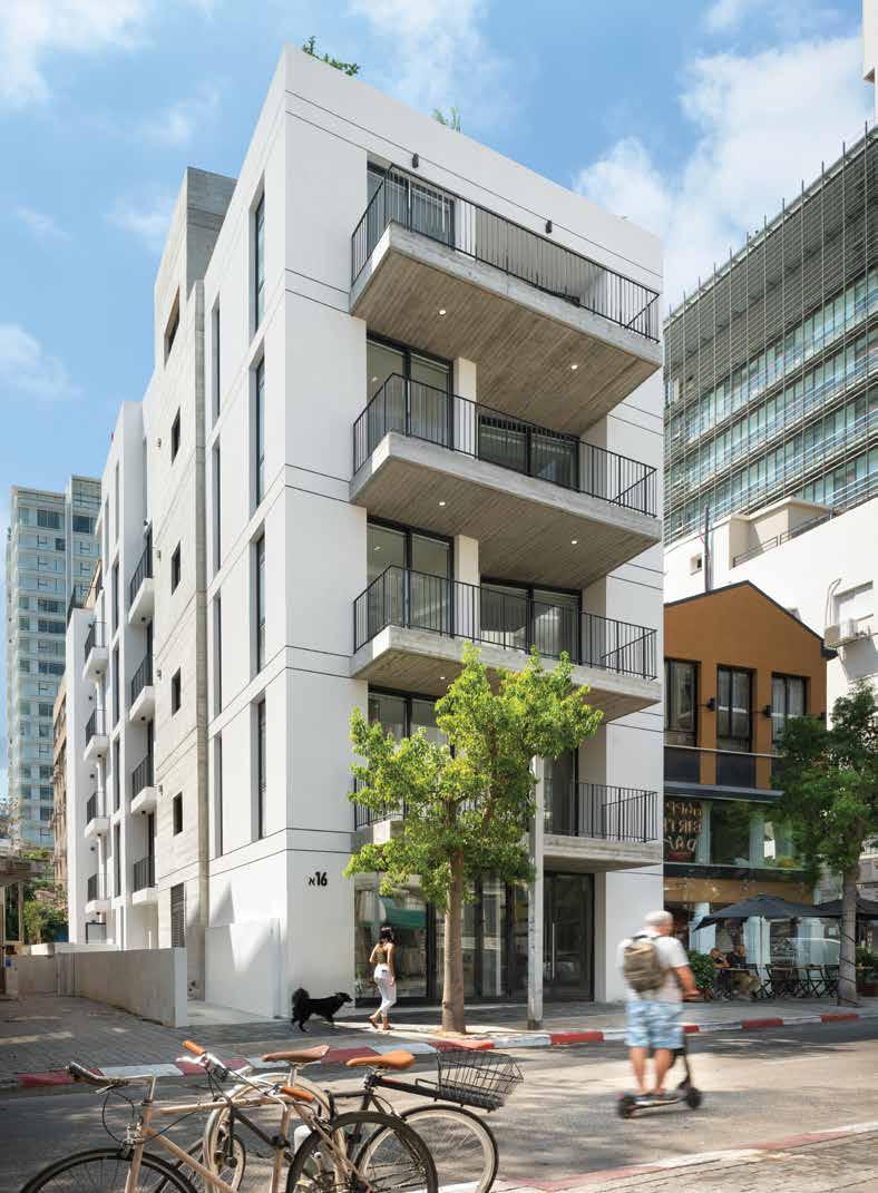 בניין מגורים רחוב מונטיפיורי, תל אביב הבניין הכולל 19 דירות מעל קומת מסחר, מעוצב כמלון בוטיק, מבטא את חשיבות המרפסת המרווחת, שהייתה אחד הסמלים המובהקים של