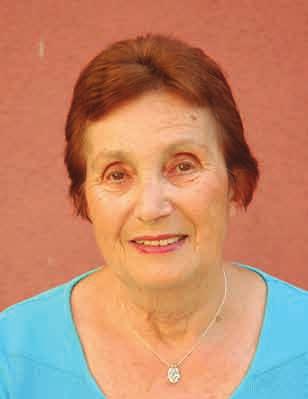 ציפורה ארנפריד )לנג( נולדה בדצמבר 1934 בגליציה שבפולין בעיירה קטנה בשם רוזו וד וב, לגניה ויוסף לאנג, אחות לאווה. בשנת 36 נולדה אחותה חנה. בשנת 39 ברחה המשפחה מפולין.