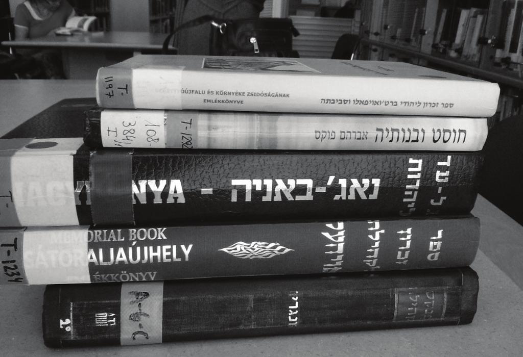 ספרי קהילה בספרי הקהילה הונצחו חיי הקהילה היהודית בהונגריה מזמן היווסדה ועד חורבנה.