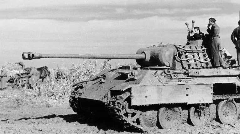 טנק פנתר גרמני בקרב קורסק צילום: ויקיפדיה 18-15 באוקטובר - 1973 חטיבה 14 של השריון כובשת את "החווה הסינית" בסיני.