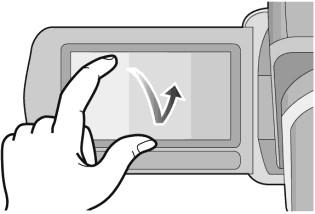 הצג והעינית הצג צג המצלמה הוא מסוג מסך נגיעה המאפשר בחירה והפעלה ישירה על ידי נגיעה במסך הצג עם האצבע.